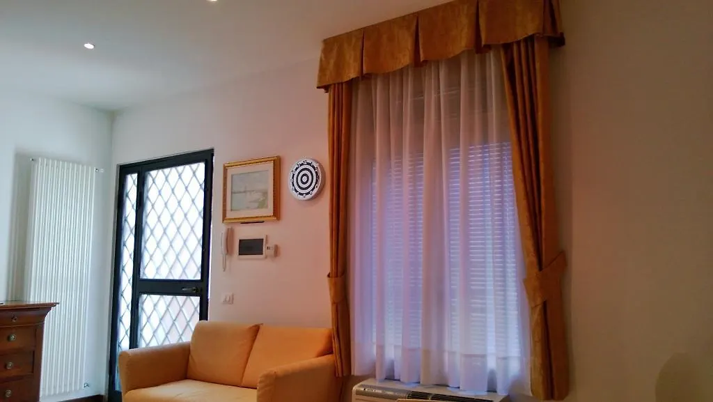 Cannaregio II Apartments Venice